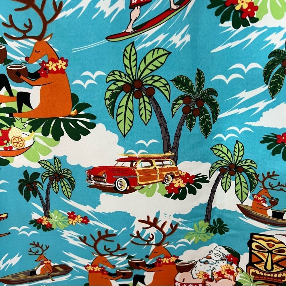 SSLR Surfs Up Santa Ugly Christmas Hawaiian Shirt‎ -- M - Picture 11 of 13